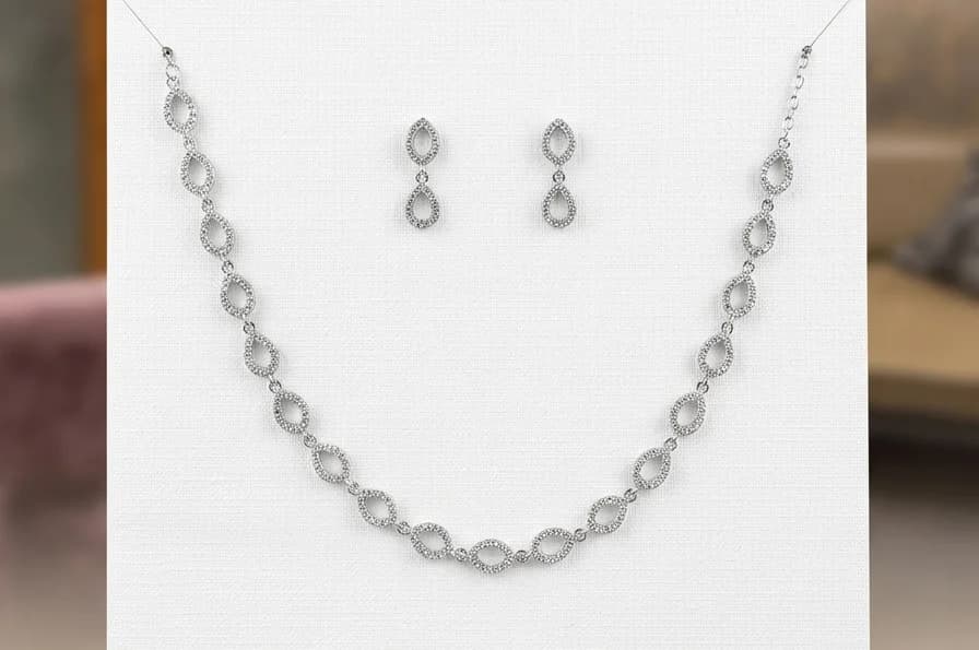Oval Halo Link Necklace Set in silver