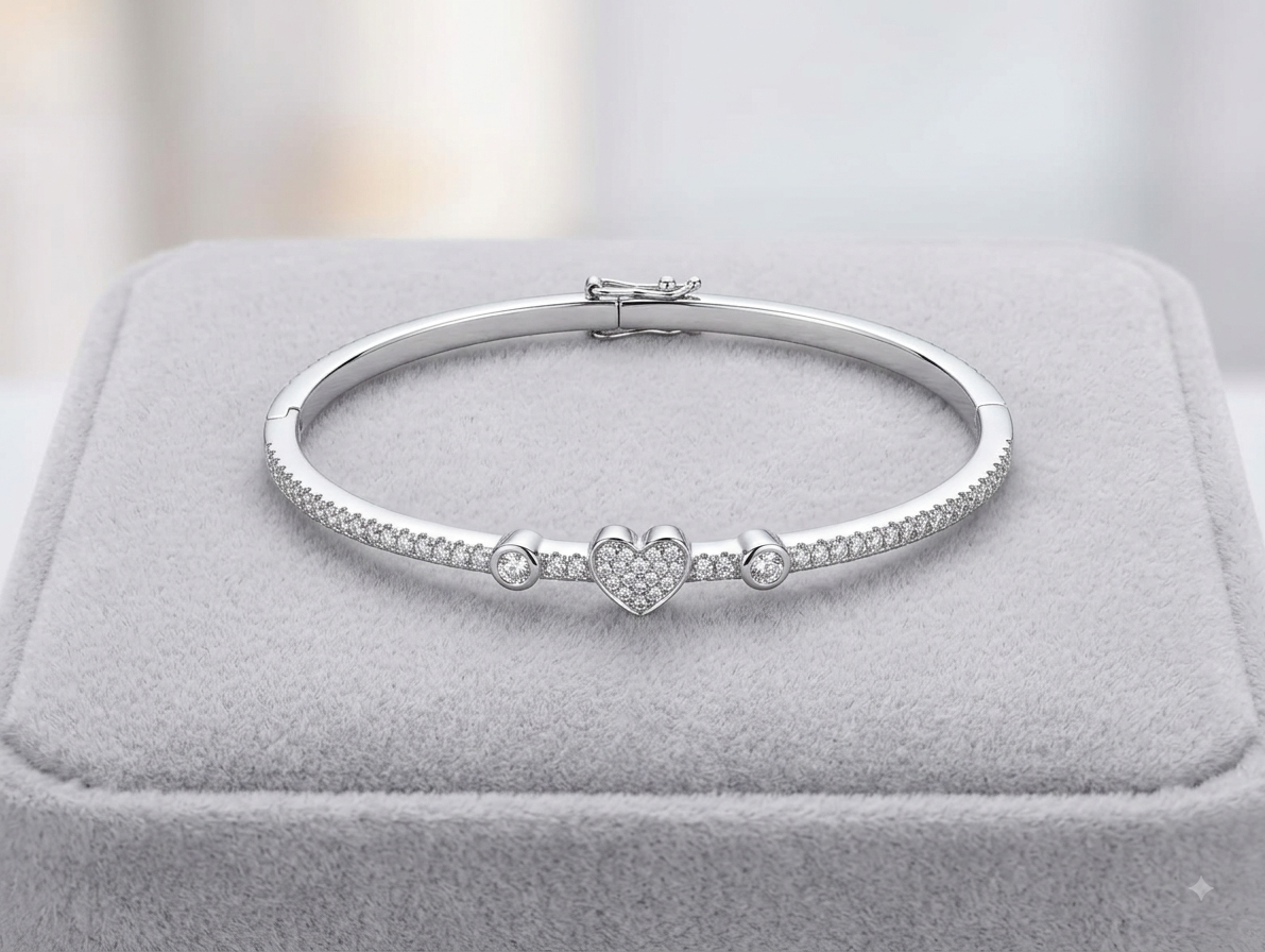 Silver Floral Center Bangle